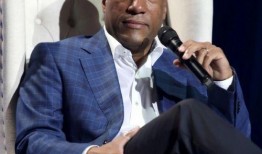 佩洛西最新爆料半小时,揭秘半小时内震惊内幕！